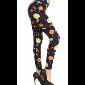 NWT one size leggings galaxy / planet black ankle